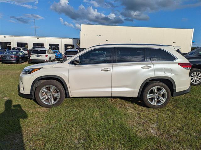 used 2019 Toyota Highlander car, priced at $23,861