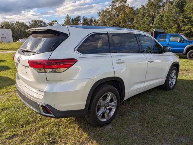 used 2019 Toyota Highlander car, priced at $23,861