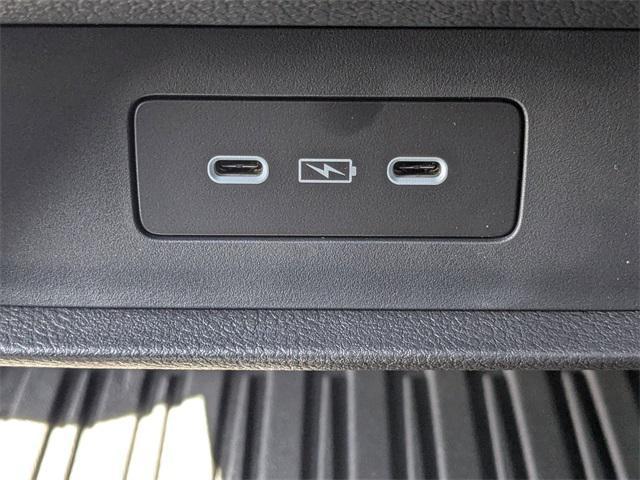 new 2026 Honda Odyssey car, priced at $42,636