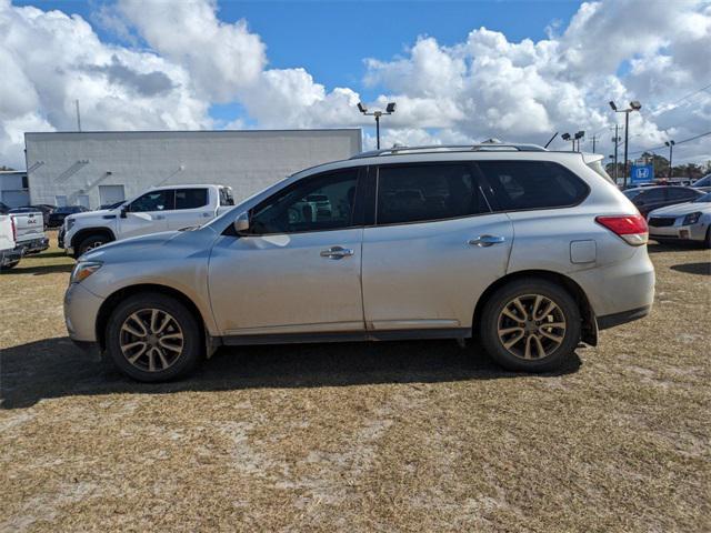 used 2015 Nissan Pathfinder car, priced at $7,556