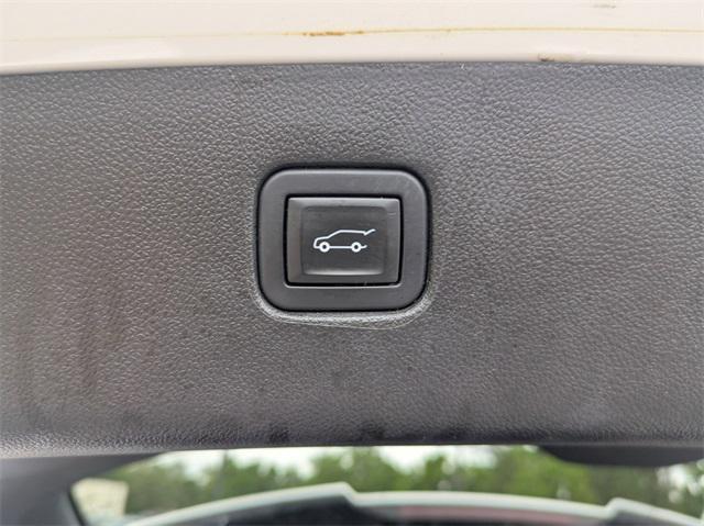used 2021 Chevrolet Blazer car, priced at $18,675