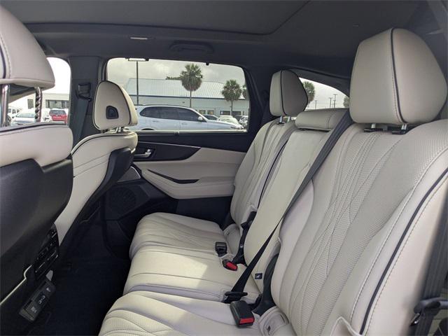 used 2023 Acura MDX car, priced at $50,185