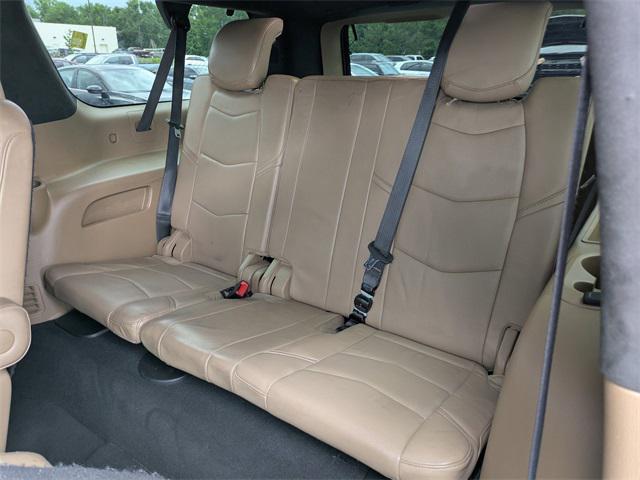 used 2020 Cadillac Escalade ESV car, priced at $48,000