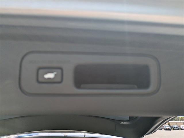 used 2023 Honda Odyssey car, priced at $39,206
