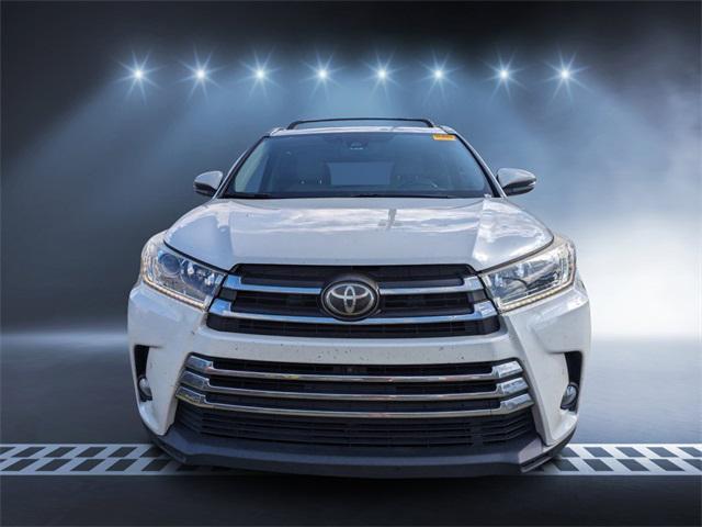 used 2018 Toyota Highlander car, priced at $25,258