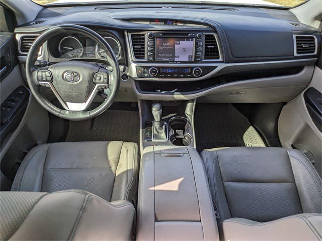 used 2018 Toyota Highlander car, priced at $25,258