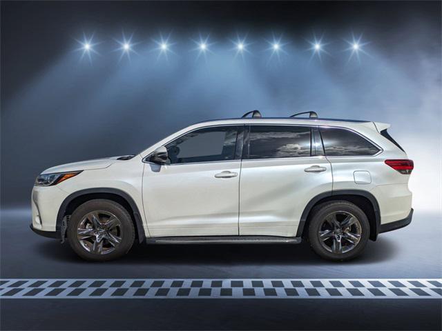 used 2018 Toyota Highlander car, priced at $25,258