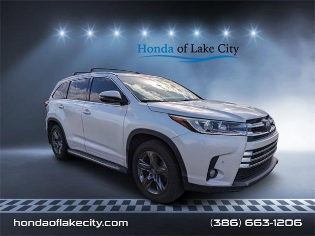 used 2018 Toyota Highlander car, priced at $26,412