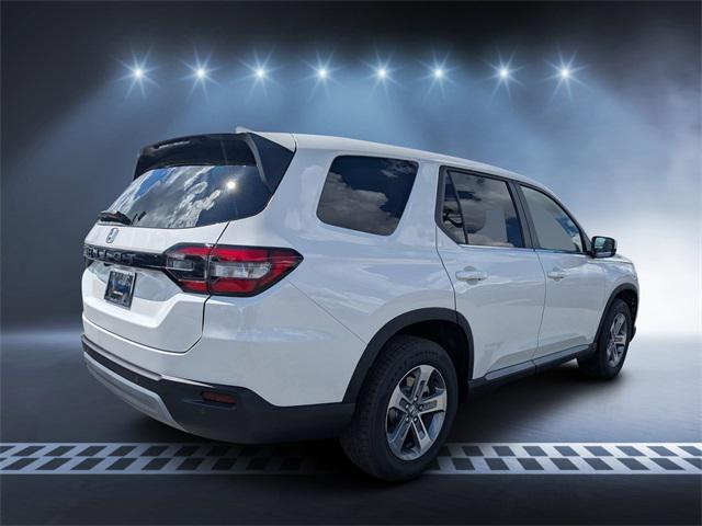 new 2025 Honda Pilot car, priced at $46,300