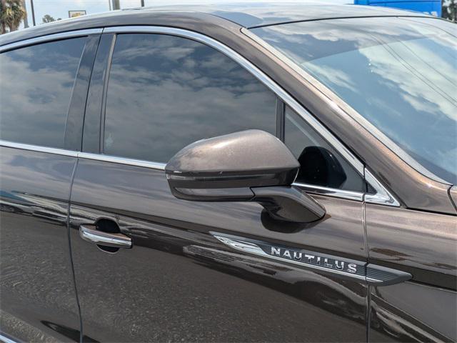 used 2019 Lincoln Nautilus car, priced at $25,422