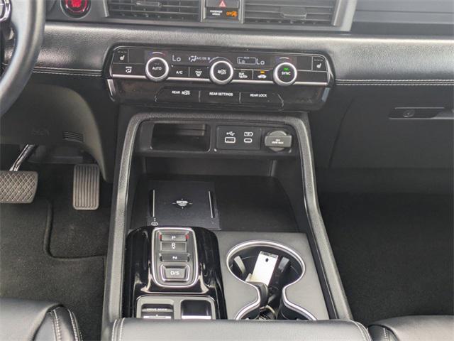 used 2023 Honda Pilot car, priced at $37,173