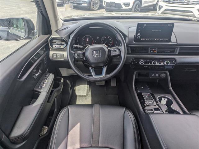 used 2023 Honda Pilot car, priced at $37,420