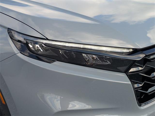 new 2026 Honda CR-V Hybrid car, priced at $38,750