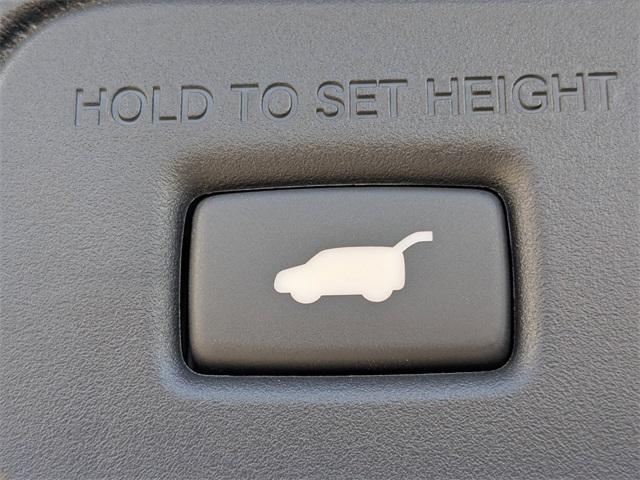 new 2025 Honda Pilot car, priced at $42,320