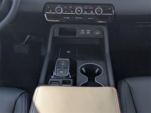 new 2025 Honda Pilot car, priced at $42,320