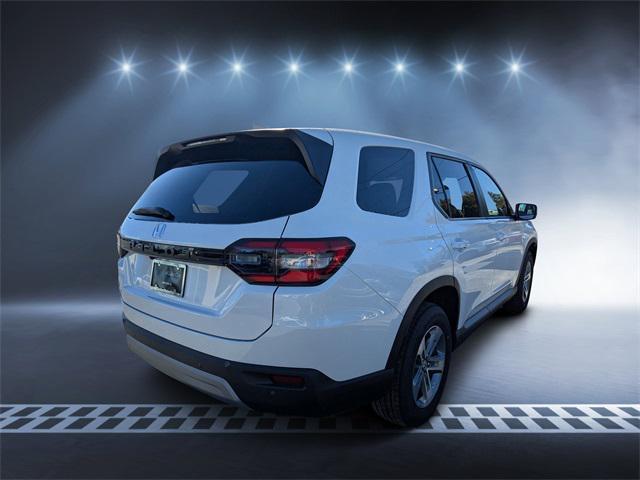 new 2025 Honda Pilot car, priced at $42,320