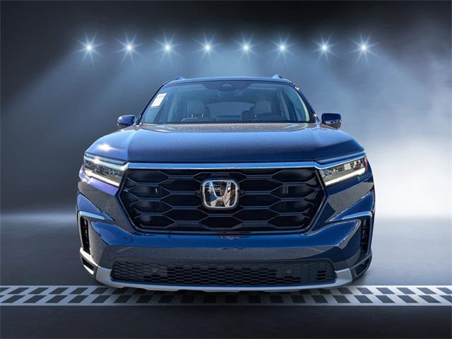 new 2025 Honda Pilot car, priced at $45,475