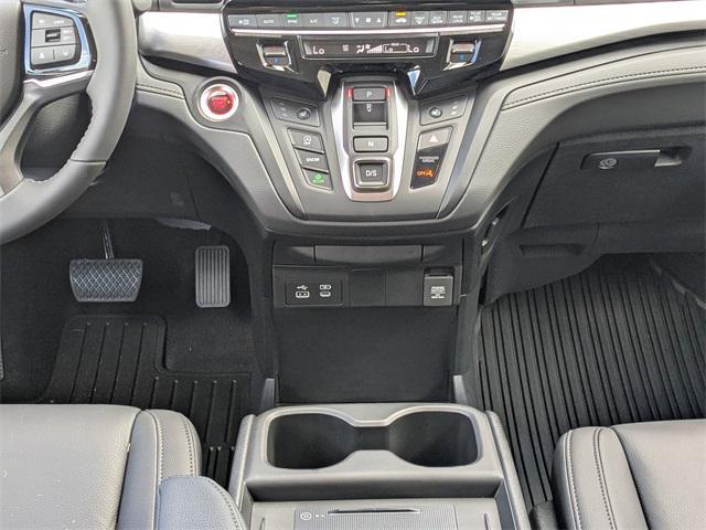 new 2026 Honda Odyssey car, priced at $42,709