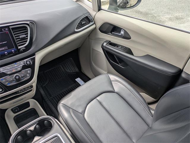 used 2023 Chrysler Pacifica car, priced at $23,282