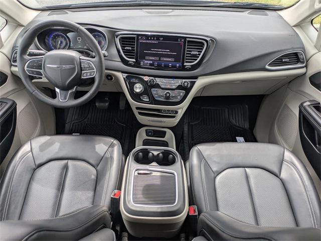used 2023 Chrysler Pacifica car, priced at $23,282