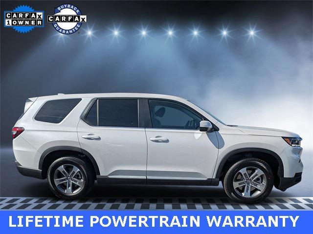 new 2025 Honda Pilot car, priced at $44,075