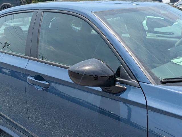new 2025 Honda Civic Hybrid car, priced at $28,034