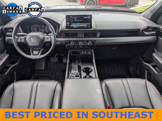 used 2025 Honda Pilot car, priced at $41,239