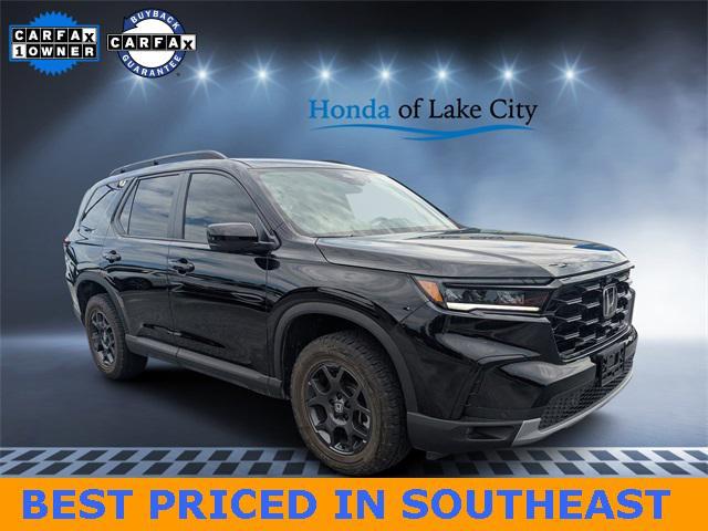 used 2025 Honda Pilot car, priced at $41,239