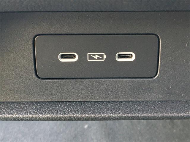 new 2026 Honda Odyssey car, priced at $41,976