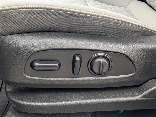 used 2021 Chevrolet Equinox car, priced at $17,987