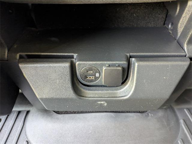 used 2022 Ford F-150 car, priced at $36,095
