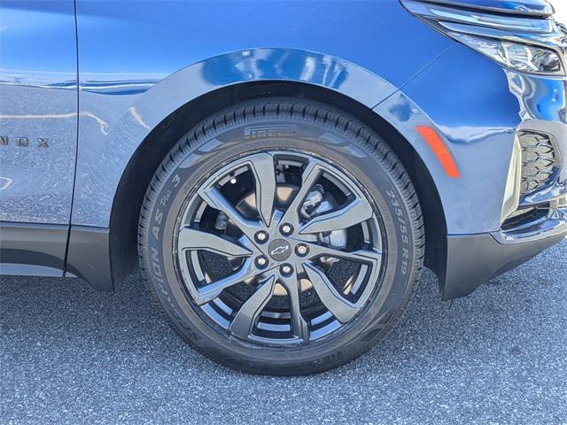 used 2022 Chevrolet Equinox car, priced at $23,878