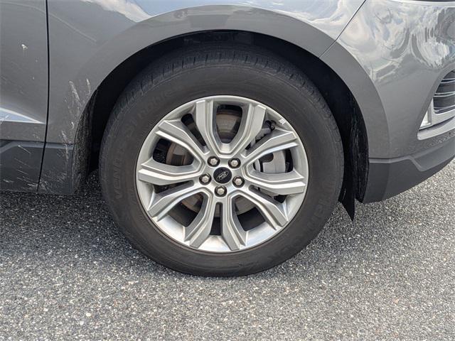 used 2024 Ford Edge car, priced at $29,579