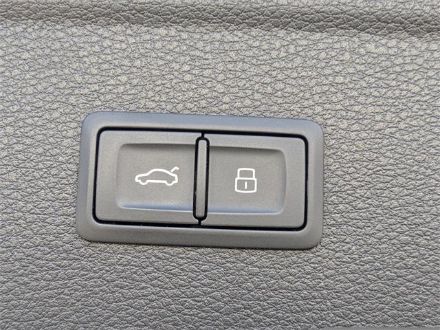 used 2022 Audi Q5 car, priced at $21,038