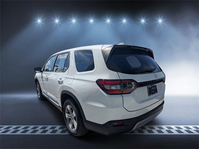 new 2025 Honda Pilot car, priced at $41,360