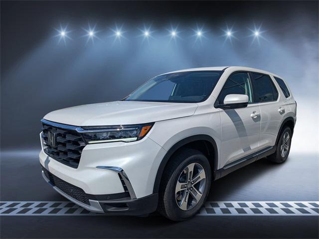 new 2025 Honda Pilot car, priced at $41,360