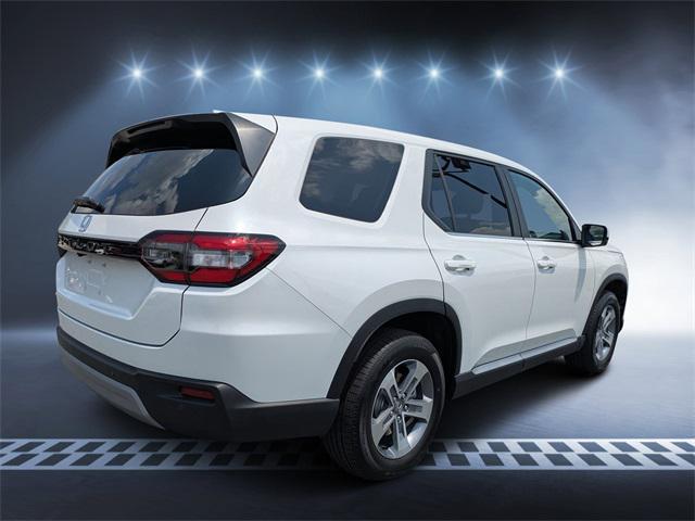 new 2025 Honda Pilot car, priced at $42,320