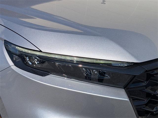 new 2026 Honda CR-V Hybrid car, priced at $36,559