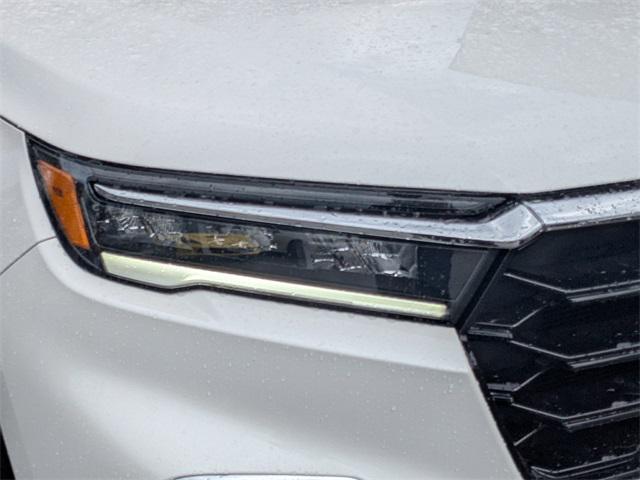 new 2025 Honda Pilot car, priced at $50,100