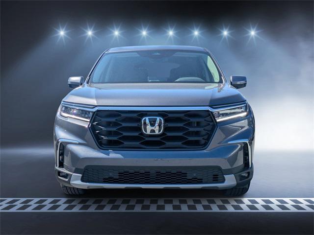 new 2025 Honda Pilot car, priced at $43,437