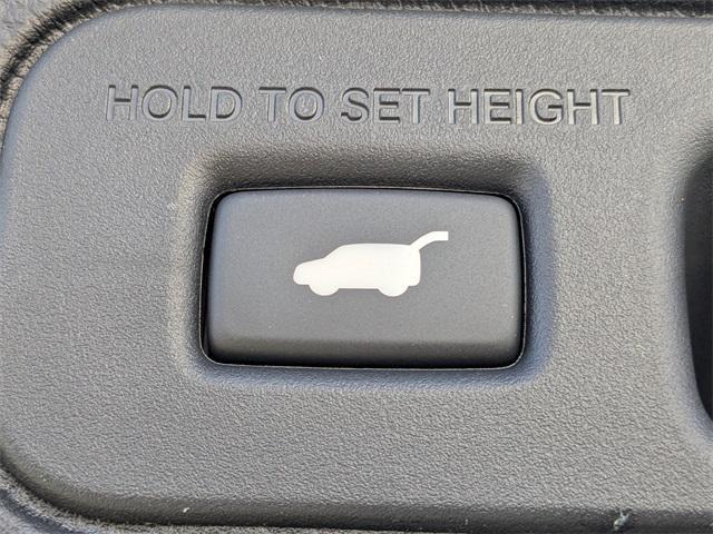 new 2025 Honda Pilot car, priced at $43,452