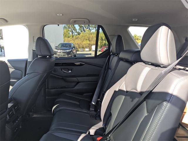 new 2025 Honda Pilot car, priced at $43,452