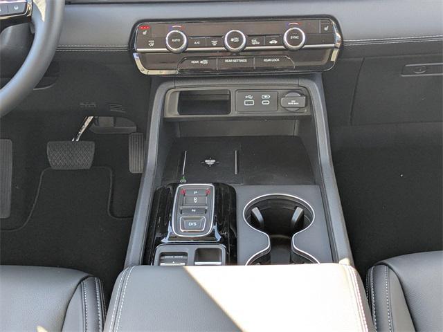 new 2025 Honda Pilot car, priced at $43,452