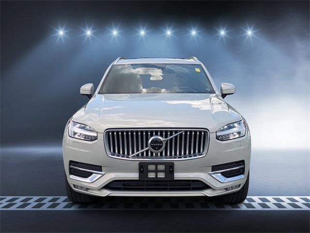 used 2022 Volvo XC90 car, priced at $33,625