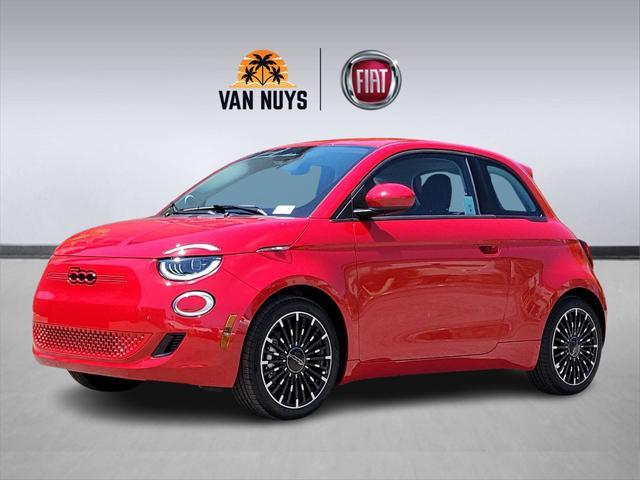 new 2024 FIAT 500e car, priced at $33,072