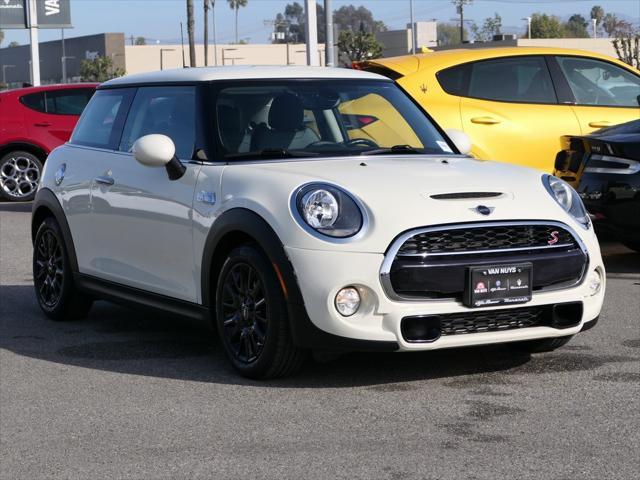 used 2019 MINI Hardtop car, priced at $18,000