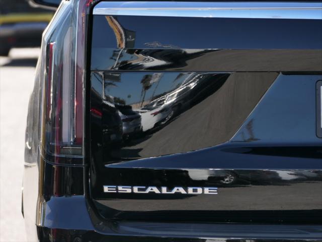 used 2023 Cadillac Escalade ESV car, priced at $71,000