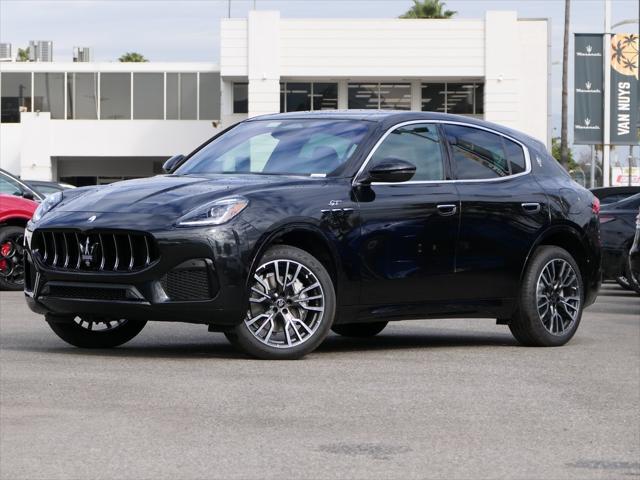 new 2024 Maserati Grecale car