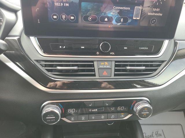 new 2025 Nissan Altima car, priced at $34,000