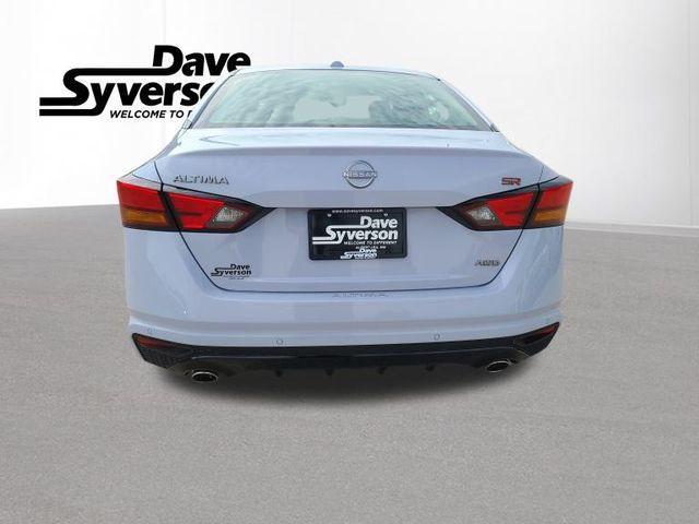 new 2025 Nissan Altima car, priced at $34,000
